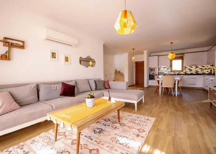 Kuytu Villa *
